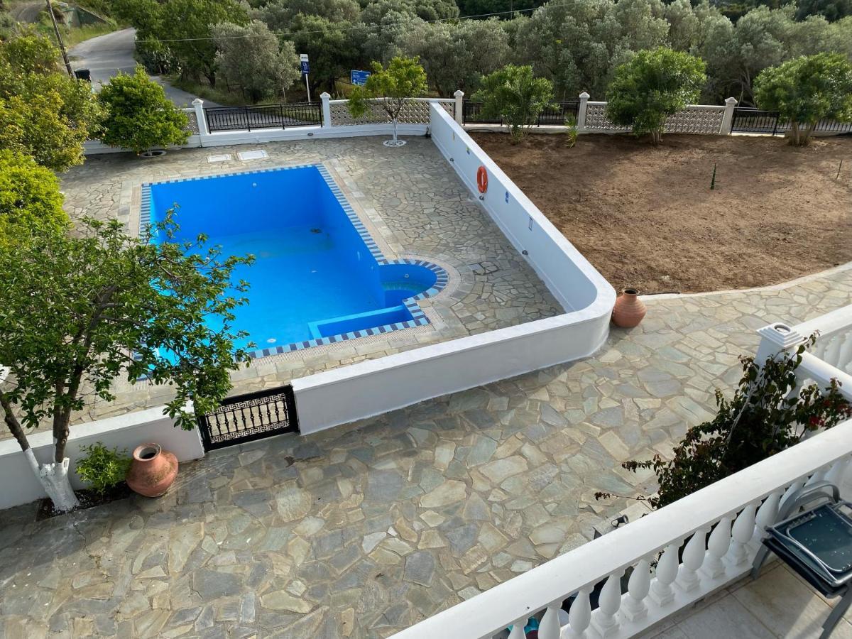 Villa Karras 피타고레이오 외부 사진